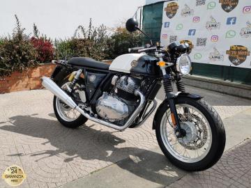 ROYAL ENFIELD CONTINENTAL GT 650 ABS

immatricolata 2021, 60 km originali, 35kw 47cv, Euro5.

Con: accensione elettronica, forcella anteriore da 41mm, ammortizzatori posteriori Paioli a gas con precarico regolabili, cavalletto laterale, cerchi a raggi da 18 , freno a disco anteriore da 320mm e posteriore da 240mm, doppio ammortizzatore.

Il prezzo proposto di euro 5.000,00euro Ã¨ legato alla promozione web che prevede un acquisto tramite finanziamento di intero importo.
Il prezzo senza promo Ã¨ di euro 5.500,00euro.

Rimangono sempre esclusi i costi :
-del passaggio di proprietÃ  pari ad euro 200,00.
-messa su strada pari ad euro 300,00 che include controlli tagliando completo preconsegna (olio,filtro olio, filtro aria e tutti i componenti necessari al ripristino), 12 mesi di garanzia estendibili a 24 36mesi in base al veicolo e copre i componenti non soggetti ad usura (dettagli in sede).

Il prezzo del veicolo pubblicizzato Ã¨ stato calcolato utilizzando tutte le campagne commerciali a disposizione.

*************

I NOSTRI SERVIZI :
-Acquisto diretto con pagamento immediato
-conto vendita
-vendita auto, moto e scooter usati e garantiti
-vendita veicoli d'epoca
-permuta auto con moto e viceversa
-noleggio breve e lungo termine
-finanziamenti personalizzati (rata costante,mini e maxi rate, leasing)
-assistenza post-vendita con societÃ  di garanzie e officine partner
-assicurazioni
-consulenze e stime per acquisti tra privati

VISITA il nostro sito internet: automotousateroma.it oppure scarica la nostra App: automotousateroma dall' Apple store o Play store per restare aggiornato sui nostri ultimi arrivi.

VIENI A TROVARCI PER VEDERE DAL VIVO QUESTO VEICOLO :
Auto Moto Usate Roma s.r.l.Via Appia Nuova 23, 00047, Marino (RM) (adiacente Sorelle Ramonda)

*************

HAI UNA PERMUTA?
compila il form sull'App o nel nostro sito automotousateroma.it
oppure inviaci foto e descrizione (modello anno km motore ...)
al nostro numero whatsapp : Cell. 351-4646876 o Whats. 366-6562866 Fisso 06-7215841 e-mail : info@automotousateroma.it

*************
La Auto Moto Usate Roma Srl declina ogni responsabilitÃ  per eventuali involontarie incongruenze che non rappresentano in alcun modo un impegno contrattuale e invitano i clienti a verificare sempre dal vivo la correttezza dei dati che potrebbero non coincidere con lâ€™effettivo equipaggiamento del veicolo spesso dovuto alla incompatibilitÃ  dei dati trasmessi sulle varie piattaforme web.
