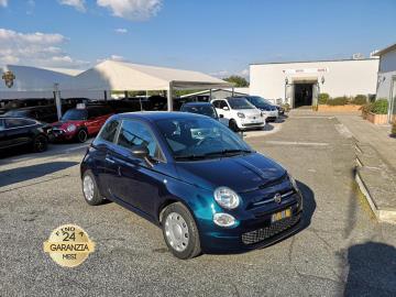 FIAT 500 1.0 HYBRID 
Immatricolata 2021, 999cc, 69cv/51Kw, 63.000Km, 3porte/4posti, Euro6D-TEMP.
*** Idonea per Neopatentati *** 
Con: Motore a 3 cilindri, cambio manuale a 6 rapporti, Abs, Airbag, Esp, Computer di viaggio, vetri e specchietti elettrici, Cruise Control, Car Play/Android Auto su Uconnect 7