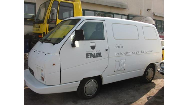 Oldtimer Emilianauto Furgoncino 2/3 Porte