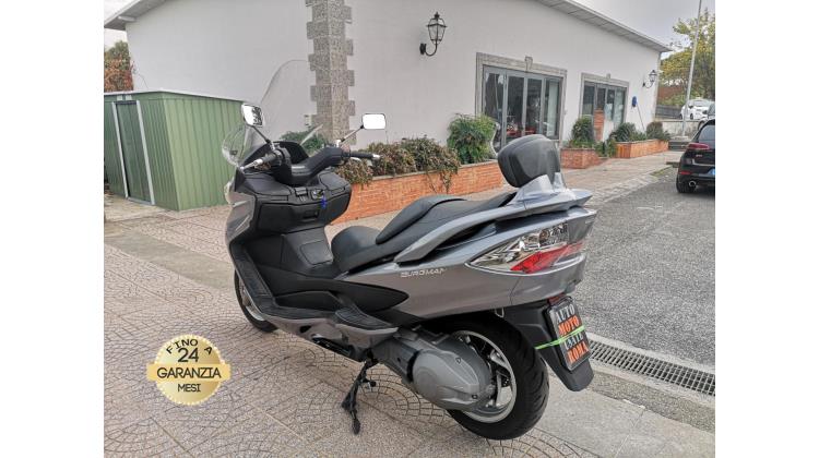 Suzuki Burgman 400 SCOOTER