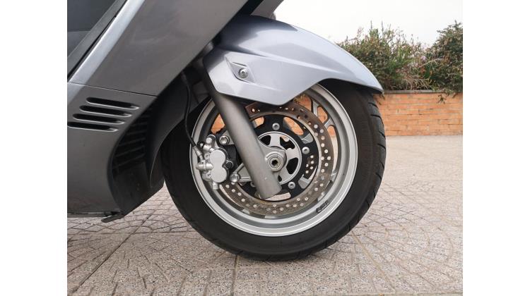 Suzuki Burgman 400 SCOOTER