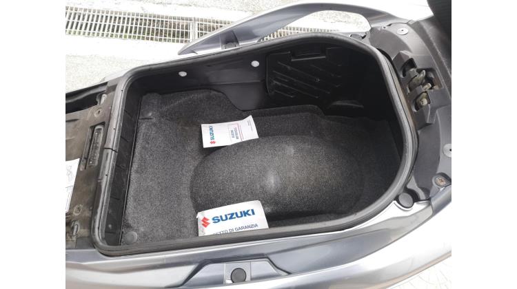 Suzuki Burgman 400 SCOOTER