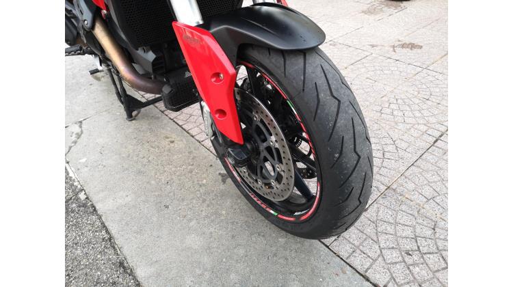 Ducati HYPERSTRADA 939 ENDURO STRADALE