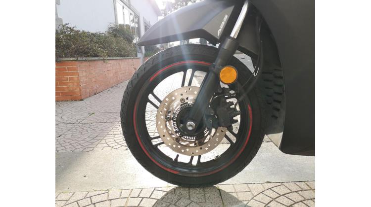 Honda SH 300i SCOOTER