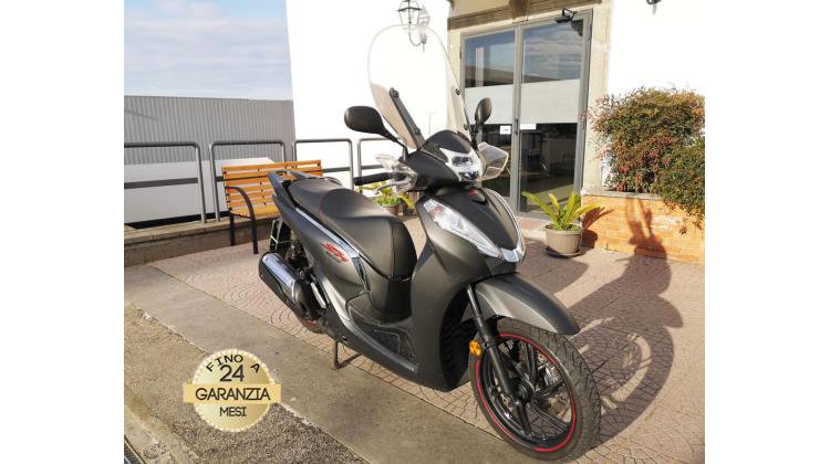 Honda SH 300i SCOOTER