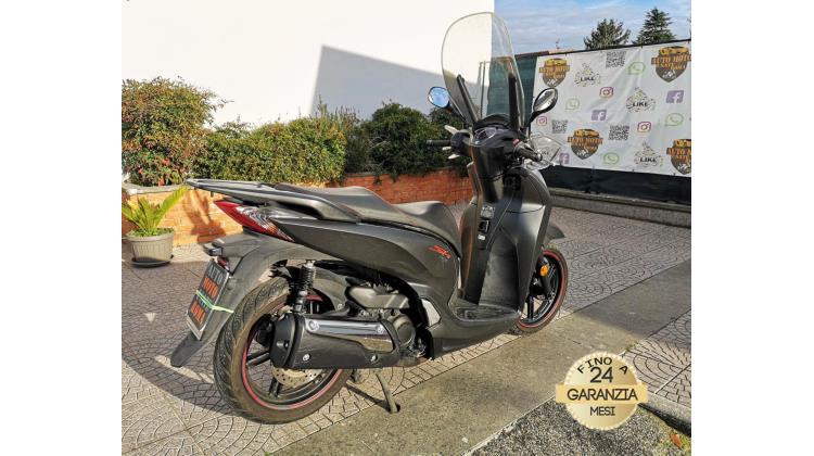 Honda SH 300i SCOOTER