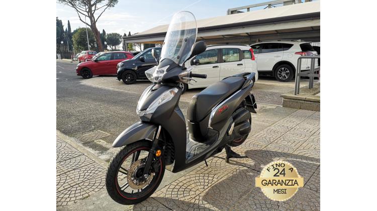 Honda SH 300i SCOOTER