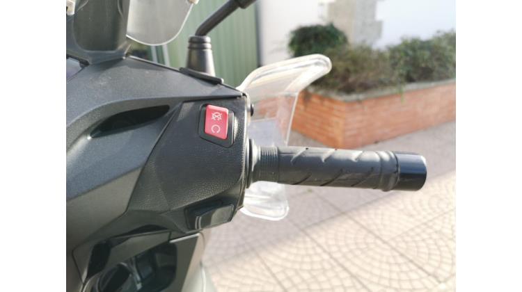 Honda SH 300i SCOOTER