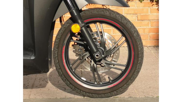 Honda SH 300i SCOOTER