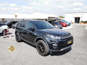 LAND ROVER DISCOVERY SPORT TD4 HSE LUXURY

Immatricolata 2017, 1999cc, 164.000Km, 180Cv 132Kw, 5porte 5posti, Euro6B.

*** Auto uniproprietario â€“ Motore revisionato ***

Con: Motore a 4 cilindri, cambio automatico a 7 rapporti, Computer di bordo, Abs, Esp, Airbag, vetri e specchietti elettrici, Volante in pelle con
comandi multifunzione, Climatizzatore a 2 zone con bocchette di
ventilazione seconda fila, Cruise Control - Controllo elettronico
della velocitÃ  di crociera, Display TFT a colori da 5 - Quadro
strumenti con centro informazioni alla guida, Fari fendinebbia
anteriori, In Control Touch - Sistema di navigazione satellitare con
SD, Sedili in Pelle Windsor, Sensoriparcheggio anteriori e posteriori, Touch Screen da 8 e retrocamea, Fari anteriori allo Xeno con profilo a LED, Isofix, cerchi in lega da 19â€ con ruota di scorta e bulloni antifurto.

Il prezzo proposto di euro 14.000,00euro Ã¨ legato alla promozione web che prevede un acquisto tramite finanziamento di intero importo. Info in sede.
Il prezzo senza promo Ã¨ di euro 14.900,00.
Rimangono sempre esclusi i costi :
-del passaggio di proprietÃ  pari ad euro 800,00.
-messa su strada pari ad euro 400,00 che include controlli tagliando completo preconsegna (olio,filtro olio, filtro aria e tutti icomponenti necessari al ripristino ivi compresi kit distribuzione),igienizzazione interni, kit ruota di scorta o kit gonfiaggio, 12 mesi di garanzia estendibili a 24 36mesi in base al veicolo e copre i componenti non soggetti ad usura (dettagli in sede).
Il prezzo del veicolo pubblicizzato Ã¨ stato calcolato utilizzando tutte le campagne commerciali a disposizione.

I NOSTRI SERVIZI :
-Acquisto diretto con pagamento immediato
-conto vendita
-vendita auto, moto e scooter usati e garantiti
-vendita veicoli d'epoca
-permuta auto con moto e viceversa
-noleggio breve e lungo termine
-finanziamenti personalizzati (rata costante,mini e maxi rate, leasing)
-assistenza post-vendita con societÃ  di garanzie e officine partner
-assicurazioni
-consulenze e stime per acquisti tra privati.

VIENI A TROVARCI PER VEDERE DAL VIVO QUESTO VEICOLO :
Auto Moto Usate Roma s.r.l.Via Appia Nuova 23, 00047, Marino (RM) (adiacente Sorelle Ramonda)

HAI UNA PERMUTA?
compila il form sull'App o nel nostro sito automotousateroma.it
oppure inviaci foto e descrizione (modello anno km motore ...)
al nostro numero whatsapp : Cell. 366-6562866 o 351-4646876 Fisso 06-7215841 e-mail : info@automotousateroma.it

La Auto Moto Usate Roma Srl declina ogni responsabilitÃ  per eventuali involontarie incongruenze che non rappresentano in alcun modo un impegno contrattuale e invitano i clienti a verificare sempre dal vivo la correttezza dei dati che potrebbero non coincidere con lâ€™effettivo equipaggiamento del veicolo spesso dovuto alla incompatibilitÃ  dei dati trasmessi sulle varie piattaforme web.

