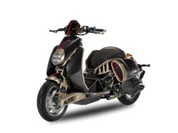 ITALJET ROADSTER 400 
Prezzo listino 7.800euro + messa su strada di 350euro. 

* Garanzia ufficiale 2 Anni! * 

PossibilitÃ  di finanziamento (Senza anticipo, Maxi rata, personalizzato). 

L'Italjet Roadster 400 Ã¨ una delle novitÃ  piÃ¹ affascinanti presentate a EICMA 2025. Ãˆ un mezzo che rompe gli schemi, fondendo l'anima di una moto cafÃ¨ racer con la praticitÃ  di uno scooter urbano premium. 
Il Roadster 400 Ã¨ destinato a diventare un pezzo da collezione. Le sue linee muscolose, le prese d'aria laterali e la struttura a vista lo rendono il mezzo piÃ¹ ammirato in ogni contesto urbano ed extraurbano. 

Vieni a vederlo e a provarlo!

I NOSTRI SERVIZI : 
-Acquisto diretto con pagamento immediato 
-conto vendita
-vendita auto, moto e scooter usati e garantiti
-vendita veicoli d'epoca
-permuta auto con moto e viceversa
-noleggio breve e lungo termine
-finanziamenti personalizzati (rata costante,mini e maxi rate, leasing)
-assistenza post-vendita con societÃ  di garanzie e officine partner
-assicurazioni
-consulenze e stime per acquisti tra privati

VISITA il nostro sito internet: automotousateroma.it oppure scarica la nostra App: automotousateroma dall' Apple store o Play store per restare aggiornato sui nostri ultimi arrivi.

VIENI A TROVARCI PER VEDERE DAL VIVO QUESTO VEICOLO :
Auto Moto Usate Roma s.r.l.Via Appia Nuova 23, 00047, Marino (RM) (adiacente Sorelle Ramonda).

HAI UNA PERMUTA?
compila il form sull'App o nel nostro sito automotousateroma.it
oppure inviaci foto e descrizione (modello anno km motore ...)
al nostro numero whatsapp : Cell. 366-6562866 o 351-4646876 Fisso 06-7215841 e-mail : info@automotousateroma.it

La Auto Moto Usate Roma Srl declina ogni responsabilitÃ  per eventuali involontarie incongruenze che non rappresentano in alcun modo un impegno contrattuale e invitano i clienti a verificare sempre dal vivo la correttezza dei dati che potrebbero non coincidere con lâ€™effettivo equipaggiamento del veicolo spesso dovuto alla incompatibilitÃ  dei dati trasmessi sulle varie piattaforme web. 