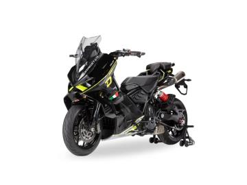 ITALJET DRAGSTER 700 
Prezzo listino 13.990euro + messa su strada di 350euro. 

* Garanzia ufficiale 2 Anni! * 
** 2 Colorazioni disponibili ** 

PossibilitÃ  di finanziamento (Senza anticipo, Maxi rata, personalizzato). 

 L'Italjet Dragster 700 Twin non Ã¨ solo uno scooter: Ã¨ la 