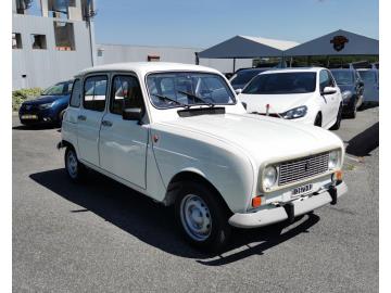 RENAULT 4 TL

Immatricolato 1984, 845cc, 33Cv 21Kw, 7.300Km, 5porte 5posti.

*** Auto Revisionata ***

** Targata Rieti **

Rimangono sempre esclusi i costi :

-del passaggio di proprietÃ  pari ad euro 300,00

-messa su strada pari ad euro 300,00 che include l'attivazione della garanzia di 12 mesi completa, all'occorrenza controlli e o tagliando completo preconsegna (olio,filtro olio, filtro aria e tutti i componenti necessari al ripristino ivi compresi kit distribuzione).

Con: Motore a 4 cilindri in linea, cambio manuale a 4 rapporti, radio, sedili misto stoffa, cerchi da 13â€.

I NOSTRI SERVIZI :
-Acquisto diretto con pagamento immediato
-conto vendita
-vendita auto, moto e scooter usati e garantiti
-vendita veicoli d'epoca
-permuta auto con moto e viceversa
-noleggio breve e lungo termine
-finanziamenti personalizzati (rata costante,mini e maxi rate, leasing)
-assistenza post-vendita con societÃ  di garanzie e officine partner
-assicurazioni
-consulenze e stime per acquisti tra privati

VISITA il nostro sito internet: automotousateroma.it oppure scarica la nostra App: automotousateroma dall' Apple store o Play store per restare aggiornato sui nostri ultimi arrivi.

VIENI A TROVARCI PER VEDERE DAL VIVO QUESTO VEICOLO :
Auto Moto Usate Roma s.r.l.Via Appia Nuova 23, 00047, Marino (RM) (adiacente Sorelle Ramonda)

*************

HAI UNA PERMUTA?
compila il form sull'App o nel nostro sito automotousateroma.it
oppure inviaci foto e descrizione (modello anno km motore ...)
al nostro numero whatsapp : Cell. 366-6562866 o 351-4646876 Fisso 06-7215841 e-mail : info@automotousateroma.it

*************
La Auto Moto Usate Roma Srl declina ogni responsabilitÃ  per eventuali involontarie incongruenze che non rappresentano in alcun modo un impegno contrattuale e invitano i clienti a verificare sempre dal vivo la correttezza dei dati che potrebbero non coincidere con lâ€™effettivo equipaggiamento del veicolo spesso dovuto alla incompatibilitÃ  dei dati trasmessi sulle varie piattaforme web.
