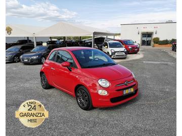 FIAT 500 1.2 LOUNGE GPL

Immatricolato 2019, 1242cc, 69Cv/51Kw, 61.200Km, 5porte/4posti, Euro6D.
*** Auto Idonea per Neopatentati *** 
** Km CERTIFICATI ** 
* GPL da 32 Litri valido fino al 2034 *

Rimangono sempre esclusi i costi :
-del passaggio di proprietÃ  pari ad euro 450,00
-messa su strada pari ad euro 300,00 che include l'attivazione della garanzia di 12 mesi completa, all'occorrenza controlli e/o tagliando completo preconsegna (olio,filtro olio, filtro aria e tutti i componenti necessari al ripristino ivi compresi kit distribuzione), kit ruota di scorta o kit gonfiaggio, 12 mesi di garanzia estendibili a 24/36mesi in base al veicolo e copre i componenti non soggetti ad usura (dettagli in sede).

 Con: Motore a 4 cilindri, cambio manuale a 5 rapporti, Abs, Esp, Airbag, vetri e specchietti elettrici, Cruise control, Autoradio MP3, Climatizzatore manuale, Servosterzo elettrico, Volante regolabile in altezza con comandi, isofix, sensori di parcheggio posteriori, gomme cerchi in lega da 15â€.  

I NOSTRI SERVIZI : 
-Acquisto diretto con pagamento immediato 
-conto vendita
-vendita auto, moto e scooter usati e garantiti
-vendita veicoli d'epoca
-permuta auto con moto e viceversa
-noleggio breve e lungo termine
-finanziamenti personalizzati (rata costante,mini e  maxi rate, leasing)
-assistenza post-vendita con societÃ  di garanzie e officine partner
-assicurazioni
-consulenze e stime per acquisti tra privati

VISITA il nostro sito internet: automotousateroma.it oppure scarica la nostra App: automotousateroma dall' Apple store o Play store per restare aggiornato sui nostri ultimi arrivi.

VIENI A TROVARCI PER VEDERE DAL VIVO QUESTO VEICOLO :
Auto Moto Usate Roma s.r.l.Via Appia Nuova 23, 00047, Marino (RM) (adiacente Sorelle Ramonda)

*************

HAI UNA PERMUTA?
compila il form sull'App o nel nostro sito automotousateroma.it
oppure inviaci foto e descrizione (modello anno km motore ...)
al nostro numero whatsapp : Cell. 366-6562866 o 351-4646876 Fisso 06-7215841 e-mail :  info@automotousateroma.it

*************
La Auto Moto Usate Roma Srl declina ogni responsabilitÃ  per eventuali involontarie incongruenze che non rappresentano in alcun modo un impegno contrattuale e invitano i clienti a verificare sempre dal vivo la correttezza dei dati che potrebbero non coincidere con lâ€™effettivo equipaggiamento del veicolo spesso dovuto alla incompatibilitÃ  dei dati trasmessi sulle varie piattaforme web.