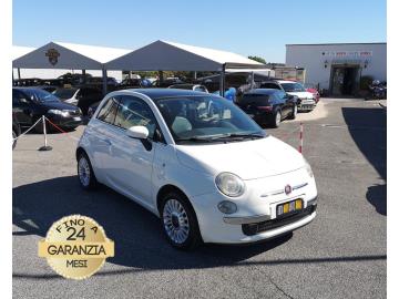 FIAT 500 1.2 DUALOGIC POP 

Immatricolato 2008, 1242cc, 69Cv/51Kw, 158.800Km, 5porte/4posti.

*** AUTO IDONEA PER NEOPATENTATI *** 

** Impianto GPL Sca.d 2034 ** 

Rimangono sempre esclusi i costi :

-del passaggio di proprietÃ  pari ad euro 450,00

-messa su strada pari ad euro 400,00 che include l'attivazione della garanzia di 12 mesi completa, all'occorrenza controlli e o tagliando completo preconsegna (olio,filtro olio, filtro aria e tutti i componenti necessari al ripristino ivi compresi kit distribuzione), kit ruota di scorta o kit gonfiaggio, 12 mesi di garanzia estendibili a 24 36mesi in base al veicolo e copre i componenti non soggetti ad usura (dettagli in sede).

Con: Motore a 4 cilindri, cambio automatico a 5 rapporti, Abs, Esp, computer di bordo, vetri e specchietti elettrici, volante in pelle regolabile, Comandi audio al volante, climattizzatore, Radio Pioner, Chiusura Centralizzata, Isofix, cerchi da 15â€. 

I NOSTRI SERVIZI : 
-Acquisto diretto con pagamento immediato 
-conto vendita
-vendita auto, moto e scooter usati e garantiti
-vendita veicoli d'epoca
-permuta auto con moto e viceversa
-noleggio breve e lungo termine
-finanziamenti personalizzati (rata costante,mini e  maxi rate, leasing)
-assistenza post-vendita con societÃ  di garanzie e officine partner
-assicurazioni
-consulenze e stime per acquisti tra privati

VISITA il nostro sito internet: automotousateroma.it oppure scarica la nostra App: automotousateroma dall' Apple store o Play store per restare aggiornato sui nostri ultimi arrivi.

VIENI A TROVARCI PER VEDERE DAL VIVO QUESTO VEICOLO :
Auto Moto Usate Roma s.r.l.Via Appia Nuova 23, 00047, Marino (RM) (adiacente Sorelle Ramonda)

*************

HAI UNA PERMUTA?
compila il form sull'App o nel nostro sito automotousateroma.it
oppure inviaci foto e descrizione (modello anno km motore ...)
al nostro numero whatsapp : Cell. 366-6562866 o 351-4646876 Fisso 06-7215841 e-mail :  info@automotousateroma.it

*************
La Auto Moto Usate Roma Srl declina ogni responsabilitÃ  per eventuali involontarie incongruenze che non rappresentano in alcun modo un impegno contrattuale e invitano i clienti a verificare sempre dal vivo la correttezza dei dati che potrebbero non coincidere con lâ€™effettivo equipaggiamento del veicolo spesso dovuto alla incompatibilitÃ  dei dati trasmessi sulle varie piattaforme web.