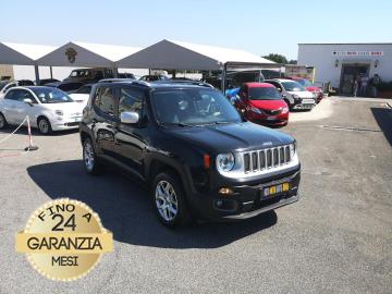 JEEP RENEGADE 2.0 4X4 

Immatricolato 2016, 1956cc, 140Cv/103Kw, 203.600Km, 5porte/5posti, Euro6B.
*** Auto Unicoproprietario e Distribuzione fatta da poco *** 
** Auto Idone per Neopatentati ** 

Il prezzo proposto di euro 8.900,00 Ã¨ legato alla promozione web che prevede un acquisto tramite finanziamento, Info in sede.
Il prezzo a Listino senza promo e senza vincoli Ã¨ di euro 9.900,00.

Rimangono sempre esclusi i costi :
-del passaggio di proprietÃ  pari ad euro 650,00

-messa su strada pari ad euro 300,00 che include l'attivazione della garanzia di 12 mesi completa, all'occorrenza controlli e/o tagliando completo preconsegna (olio,filtro olio, filtro aria e tutti i componenti necessari al ripristino ivi compresi kit distribuzione), kit ruota di scorta o kit gonfiaggio, 12 mesi di garanzia estendibili a 24/36mesi in base al veicolo e copre i componenti non soggetti ad usura (dettagli in sede).

Di serie con: Motore a 4 cilindri, Cambio automatio a 9 rapporti, Abs, vetri e specchielli elettrici, Comandi audio al volante, Cruise control, computer di bordo,  climatizzatore automatico Bi-zona, Radio Uconnect con touchscreen da 5