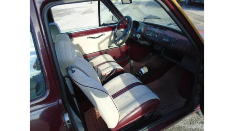 Fiat 126 652 Red Berlina