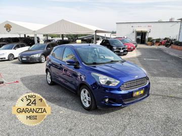 FORD KA+ 1.2 Ti-VCT GPL
Immatricolato 2018, 1198cc, 86Cv/63Kw, 140.000Km, 5porte/5posti, Euro6B.
*** Scad. Gpl 2028 ***
** Auto IDONEA PER NEOPATENTAIT **
Il prezzo proposto di euro 6.500,00 è legato alla promozione web che prevede un acquisto tramite finanziamento, Info in sede.
Il prezzo a Listino senza promo e senza vincoli è di euro 7.500,00.
Rimangono sempre esclusi i costi :
-del passaggio di proprietà pari ad euro 500,00
-messa su strada pari ad euro 400,00 che include l'attivazione della garanzia di 12 mesi completa, all'occorrenza controlli e/o tagliando completo preconsegna (olio,filtro olio, filtro aria e tutti i componenti necessari al ripristino ivi compresi kit distribuzione), kit ruota di scorta o kit gonfiaggio, 12 mesi di garanzia estendibili a 24/36mesi in base al veicolo e copre i componenti non soggetti ad usura (dettagli in sede).
Con: Motore 4 cilindri in linea, cambio manuale 5 rapporti, Abs, Esp, Airbag, vetri e specchietti elettrici, Climatizzatore, fendinebbia, Servosterzo, Chiusura centralizzata, Isofix, Sedili posteriori abbattibili 60:40, sensori di parcheggio posteriori, Privacy Glass, cerchi in lega da 15” + ruota di scorta.
I NOSTRI SERVIZI :
-Acquisto diretto con pagamento immediato
-conto vendita
-vendita auto, moto e scooter usati e garantiti
-vendita veicoli d'epoca
-permuta auto con moto e viceversa
-noleggio breve e lungo termine
-finanziamenti personalizzati (rata costante,mini e maxi rate, leasing)
-assistenza post-vendita con società di garanzie e officine partner
-assicurazioni
-consulenze e stime per acquisti tra privati
VISITA il nostro sito internet: automotousateroma.it oppure scarica la nostra App: automotousateroma dall' Apple store o Play store per restare aggiornato sui nostri ultimi arrivi.
VIENI A TROVARCI PER VEDERE DAL VIVO QUESTO VEICOLO :
Auto Moto Usate Roma s.r.l.Via Appia Nuova 23, 00047, Marino (RM) (adiacente Sorelle Ramonda)
*************
HAI UNA PERMUTA?
compila il form sull'App o nel nostro sito automotousateroma.it
oppure inviaci foto e descrizione (modello anno km motore ...)
al nostro numero whatsapp : Cell. 366-6562866 o 351-4646876 Fisso 06-7215841 e-mail : info@automotousateroma.it
*************
La Auto Moto Usate Roma Srl declina ogni responsabilità per eventuali involontarie incongruenze che non rappresentano in alcun modo un impegno contrattuale e invitano i clienti a verificare sempre dal vivo la correttezza dei dati che potrebbero non coincidere con l’effettivo equipaggiamento del veicolo spesso dovuto alla incompatibilità dei dati trasmessi sulle varie piattaforme web. FORD KA+ 1.2 Ti-VCT GPL
Immatricolato 2018, 1198cc, 86Cv/63Kw, 140.000Km, 5porte/5posti, Euro6B.
*** Scad. Gpl 2028 ***
** Auto IDONEA PER NEOPATENTAIT **
Il prezzo proposto di euro 6.500,00 è legato alla promozione web che prevede un acquisto tramite finanziamento, Info in sede.
Il prezzo a Listino senza promo e senza vincoli è di euro 7.500,00.
Rimangono sempre esclusi i costi :
-del passaggio di proprietà pari ad euro 500,00
-messa su strada pari ad euro 400,00 che include l'attivazione della garanzia di 12 mesi completa, all'occorrenza controlli e/o tagliando completo preconsegna (olio,filtro olio, filtro aria e tutti i componenti necessari al ripristino ivi compresi kit distribuzione), kit ruota di scorta o kit gonfiaggio, 12 mesi di garanzia estendibili a 24/36mesi in base al veicolo e copre i componenti non soggetti ad usura (dettagli in sede).
Con: Motore 4 cilindri in linea, cambio manuale 5 rapporti, Abs, Esp, Airbag, vetri e specchietti elettrici, Climatizzatore, fendinebbia, Servosterzo, Chiusura centralizzata, Isofix, Sedili posteriori abbattibili 60:40, sensori di parcheggio posteriori, Privacy Glass, cerchi in lega da 15” + ruota di scorta.
I NOSTRI SERVIZI :
-Acquisto diretto con pagamento immediato
-conto vendita
-vendita auto, moto e scooter usati e garantiti
-vendita veicoli d'epoca
-permuta auto con moto e viceversa
-noleggio breve e lungo termine
-finanziamenti personalizzati (rata costante,mini e maxi rate, leasing)
-assistenza post-vendita con società di garanzie e officine partner
-assicurazioni
-consulenze e stime per acquisti tra privati
VISITA il nostro sito internet: automotousateroma.it oppure scarica la nostra App: automotousateroma dall' Apple store o Play store per restare aggiornato sui nostri ultimi arrivi.
VIENI A TROVARCI PER VEDERE DAL VIVO QUESTO VEICOLO :
Auto Moto Usate Roma s.r.l.Via Appia Nuova 23, 00047, Marino (RM) (adiacente Sorelle Ramonda)
*************
HAI UNA PERMUTA?
compila il form sull'App o nel nostro sito automotousateroma.it
oppure inviaci foto e descrizione (modello anno km motore ...)
al nostro numero whatsapp : Cell. 366-6562866 o 351-4646876 Fisso 06-7215841 e-mail : info@automotousateroma.it
*************
La Auto Moto Usate Roma Srl declina ogni responsabilità per eventuali involontarie incongruenze che non rappresentano in alcun modo un impegno contrattuale e invitano i clienti a verificare sempre dal vivo la correttezza dei dati che potrebbero non coincidere con l’effettivo equipaggiamento del veicolo spesso dovuto alla incompatibilità dei dati trasmessi sulle varie piattaforme web.