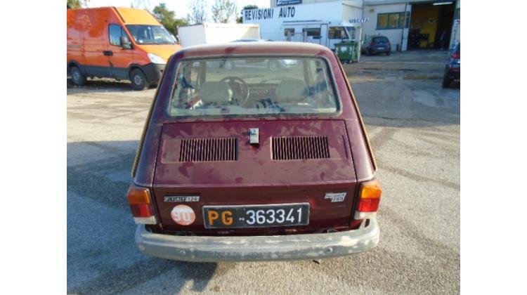Fiat 126 652 Red Berlina