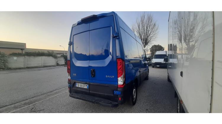 Iveco Daily 35S13 Veicolo Commerciale