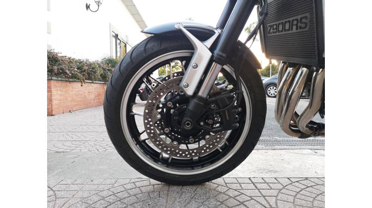 Kawasaki Z 900 RS NAKED