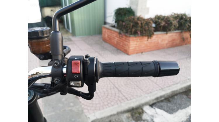 Kawasaki Z 900 RS NAKED