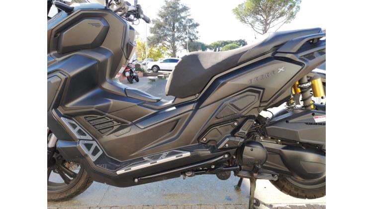 KL BRERA X 300 SCOOTER