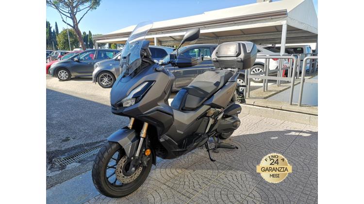 Honda ADV 350 PROMO WEB SCOOTER