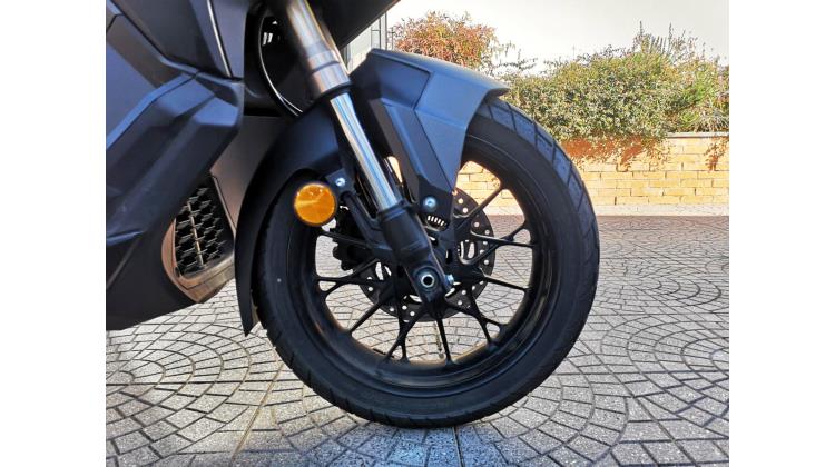 Honda ADV 350 PROMO WEB SCOOTER