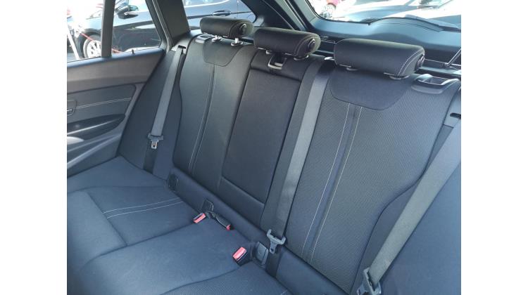 BMW 318 d TOURING SPORT AUT. PROMO WEB Station Wagon