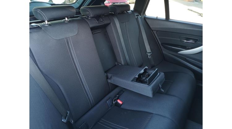 BMW 318 d TOURING SPORT AUT. PROMO WEB Station Wagon