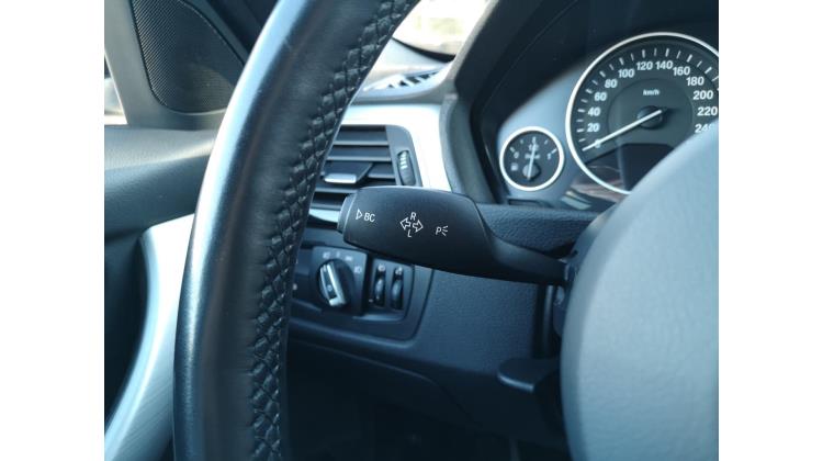 BMW 318 d TOURING SPORT AUT. PROMO WEB Station Wagon