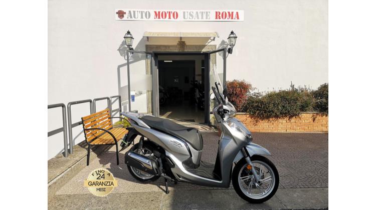Honda SH 300i SCOOTER