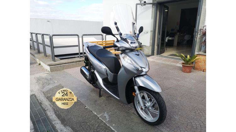 Honda SH 300i SCOOTER
