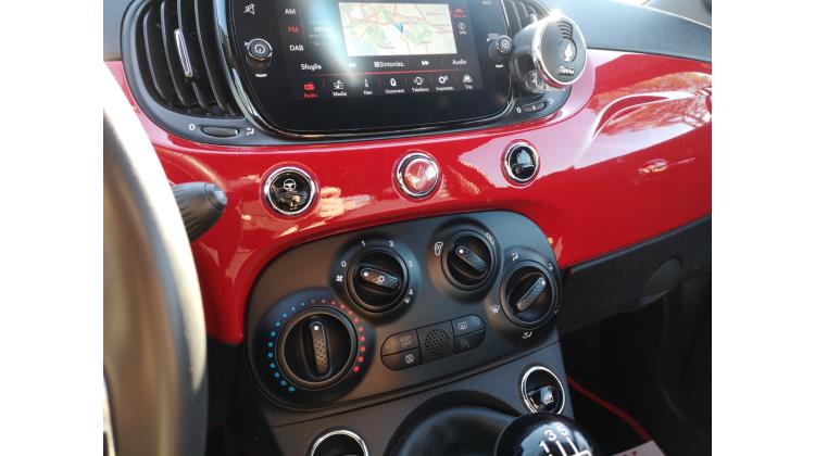 Fiat 500 1.0 Hybrid Dolcevita PROMO WEB Berlina