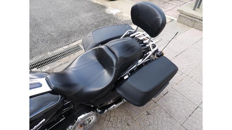 Harley-Davidson FLTRXS Road Glide 1690 PROMO WEB CUSTOM