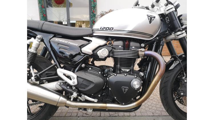 Triumph SPEED TWIN 1200 NAKED
