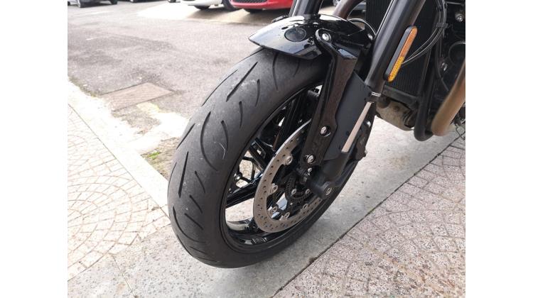 Triumph SPEED TWIN 1200 NAKED