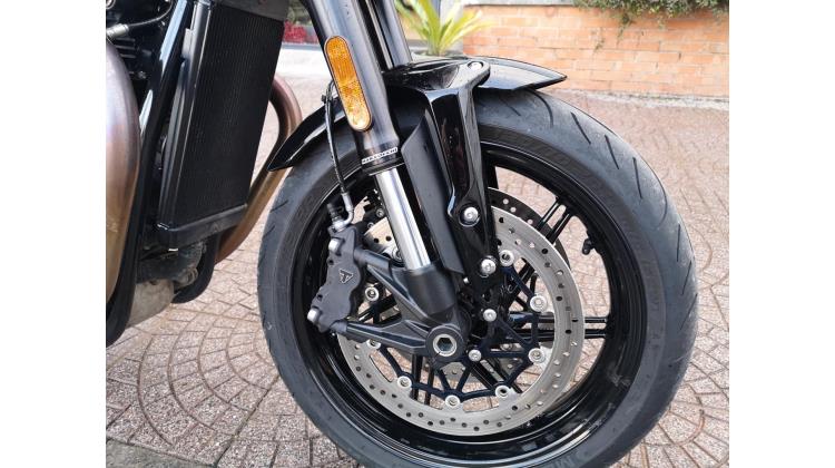 Triumph SPEED TWIN 1200 NAKED