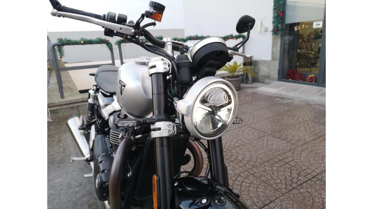 Triumph SPEED TWIN 1200 NAKED