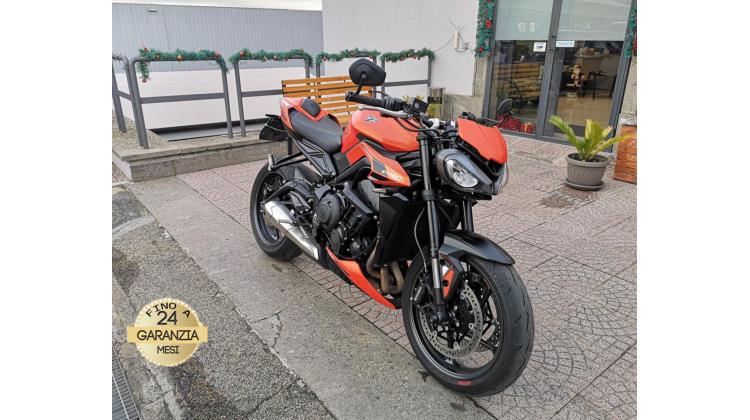 Triumph Streer Triple R NAKED