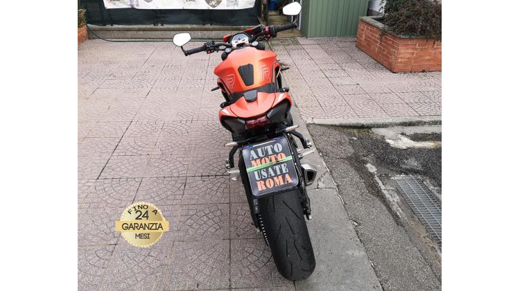 Triumph Streer Triple R NAKED