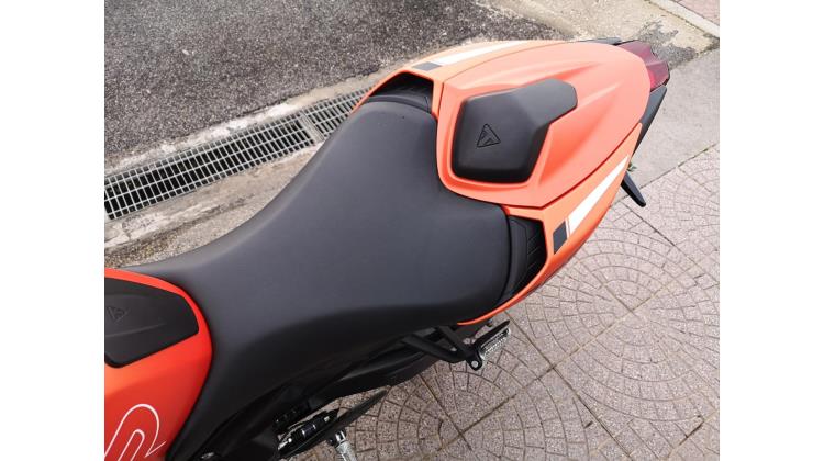 Triumph Streer Triple R NAKED