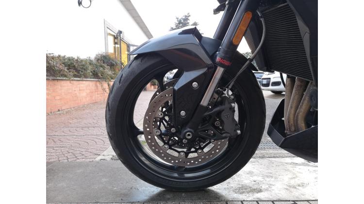 Triumph Tiger 800 ENDURO STRADALE