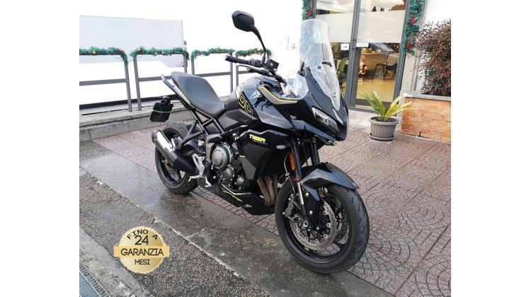 Triumph Tiger 800 ENDURO STRADALE