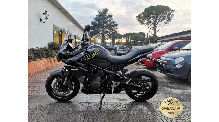 Triumph Tiger 800 ENDURO STRADALE