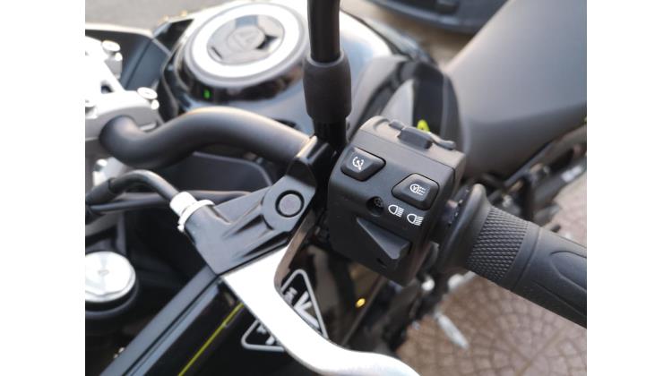 Triumph Tiger 800 ENDURO STRADALE