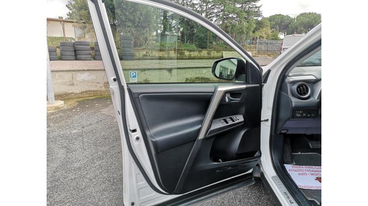 Toyota RAV4 2.5 Hybrid 2WD Business PROMO WEB Fuoristrada/SUV