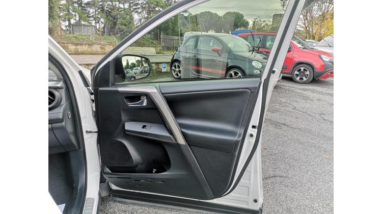 Toyota RAV4 2.5 Hybrid 2WD Business PROMO WEB Fuoristrada/SUV