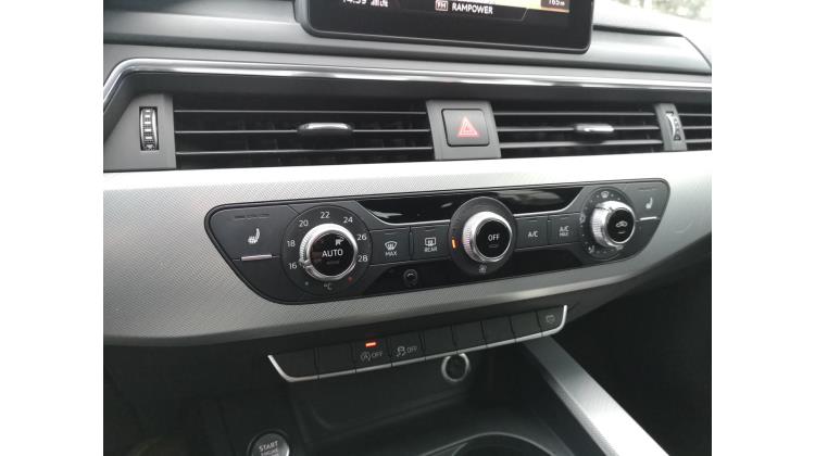 Audi A4 2.0 TDI 150CV S tronic PROMO WEB Station Wagon